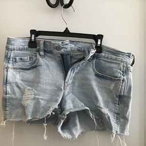 Distressed Boyfriend shorts